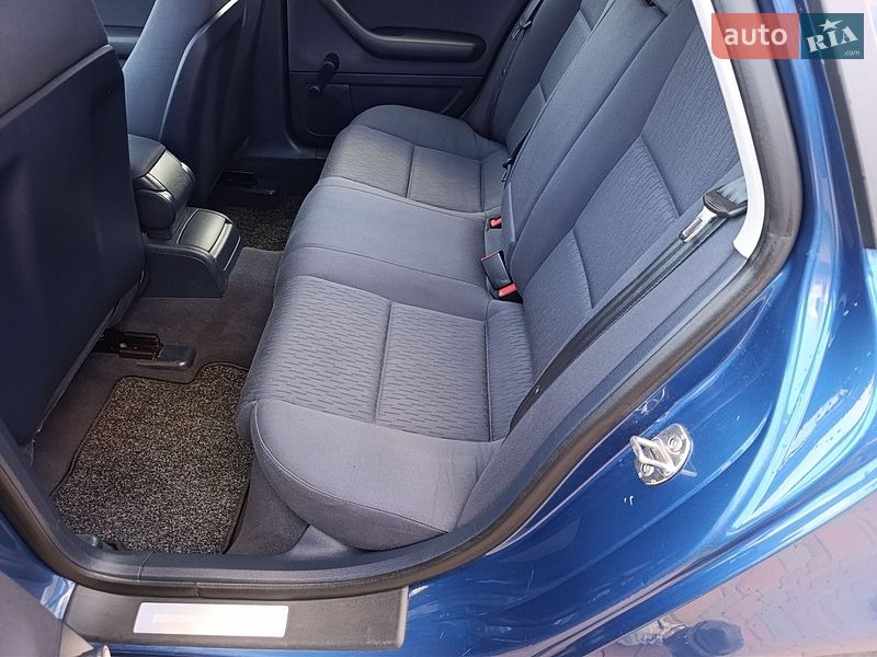 Универсал Audi A4 2006 в Сарнах фото 55 Универсал Audi A4 2006 в Сарнах