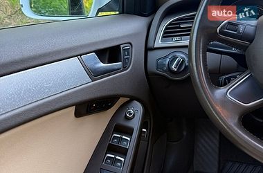 Седан Audi A4 2012 в Киеве