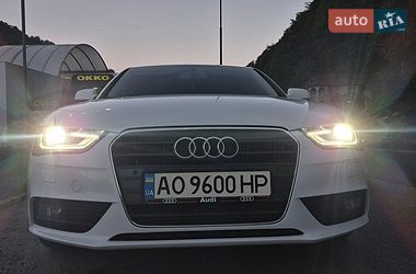 Седан Audi A4 2013 в Рахові