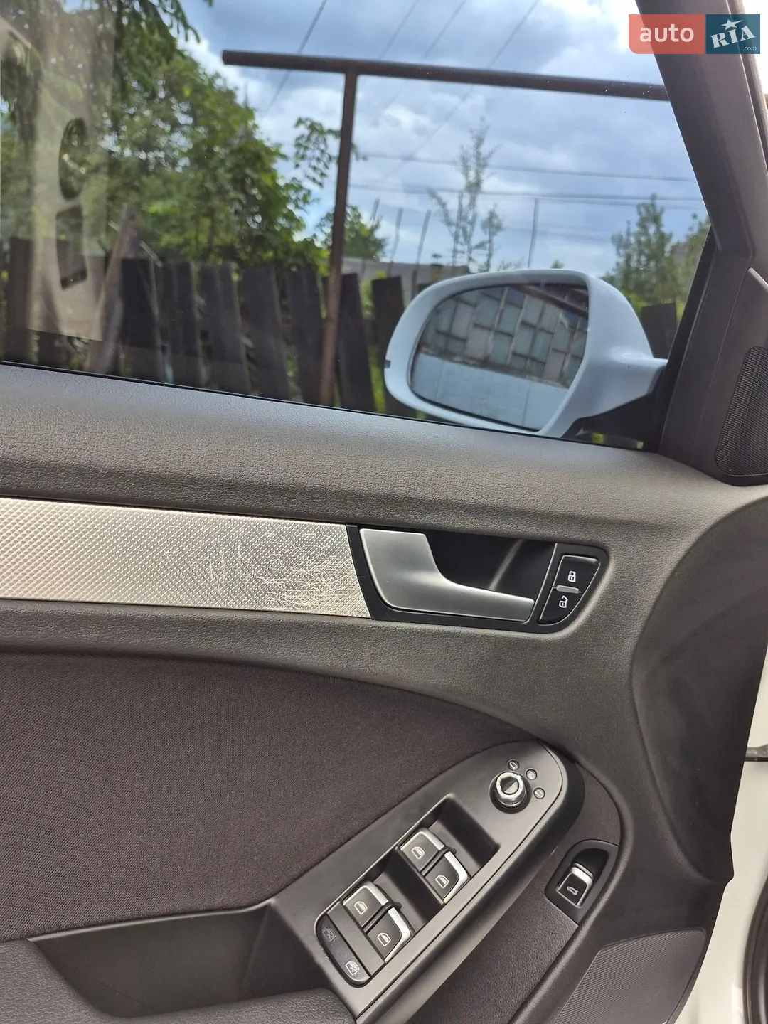 2013 Audi A4 - мініатюра 42