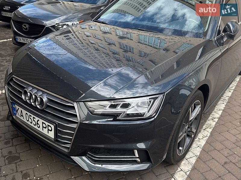 Седан Audi A4 2018 в Киеве