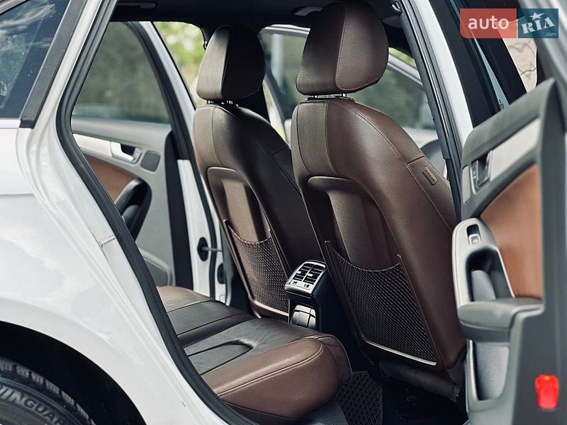Седан Audi A4 2014 в Кременчуге