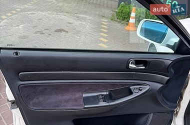 Седан Audi A4 1996 в Немішаєве