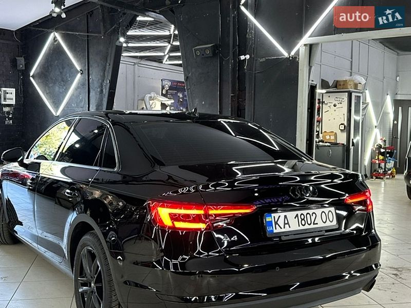 Седан Audi A4 2016 в Києві