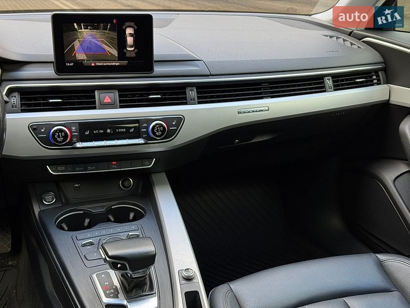 Седан Audi A4 2019 в Киеве