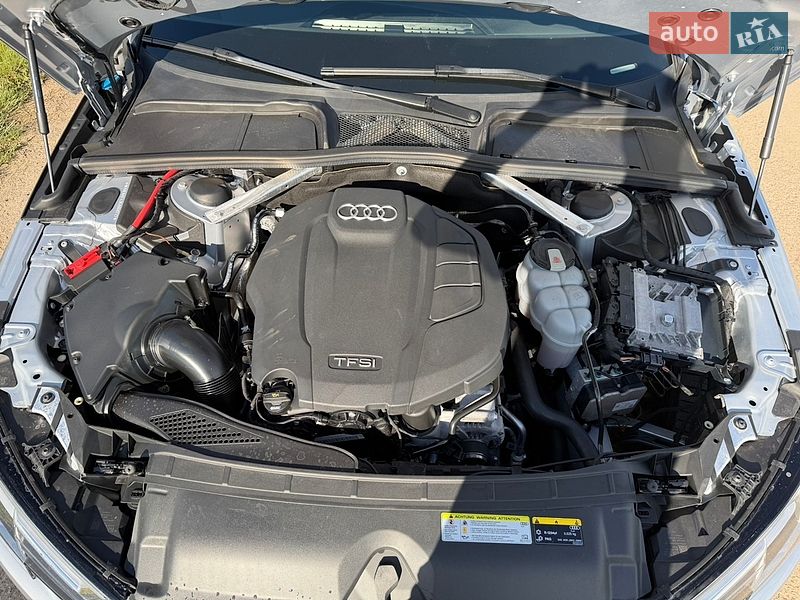 Седан Audi A4 2019 в Одессе