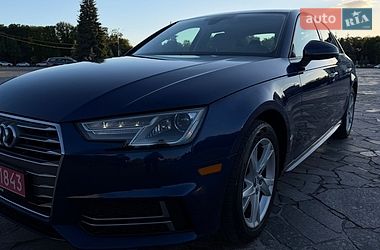 Седан Audi A4 2018 в Кременчуці
