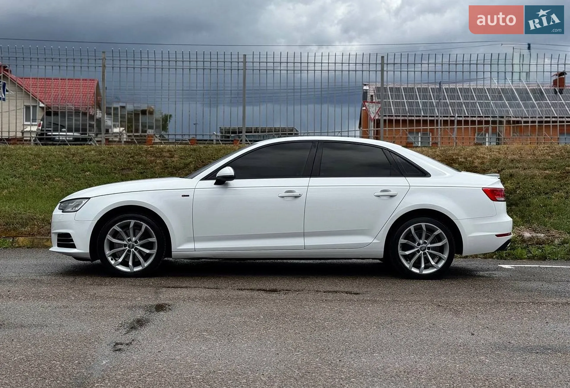 2015 Audi A4 - мініатюра 9