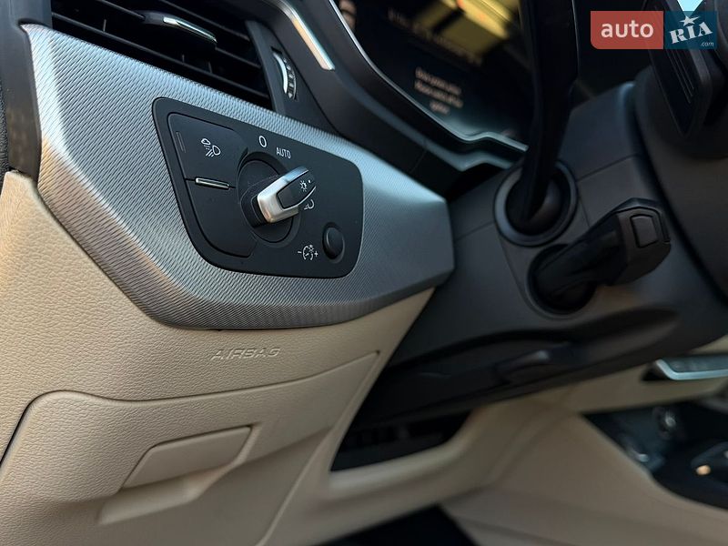 Седан Audi A4 2018 в Кременчуці