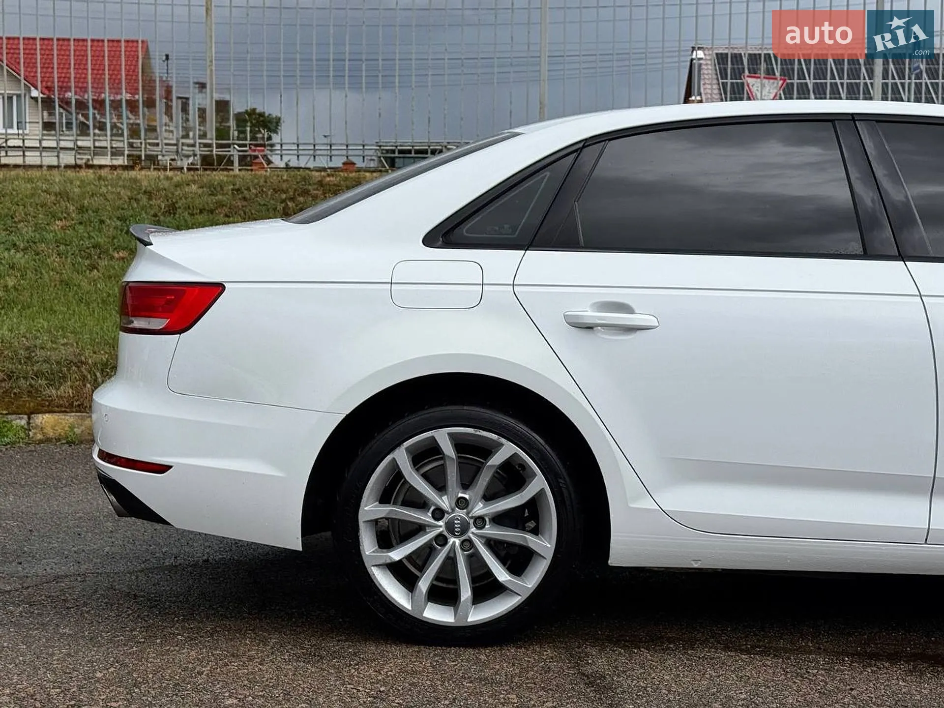 2015 Audi A4 - мініатюра 18