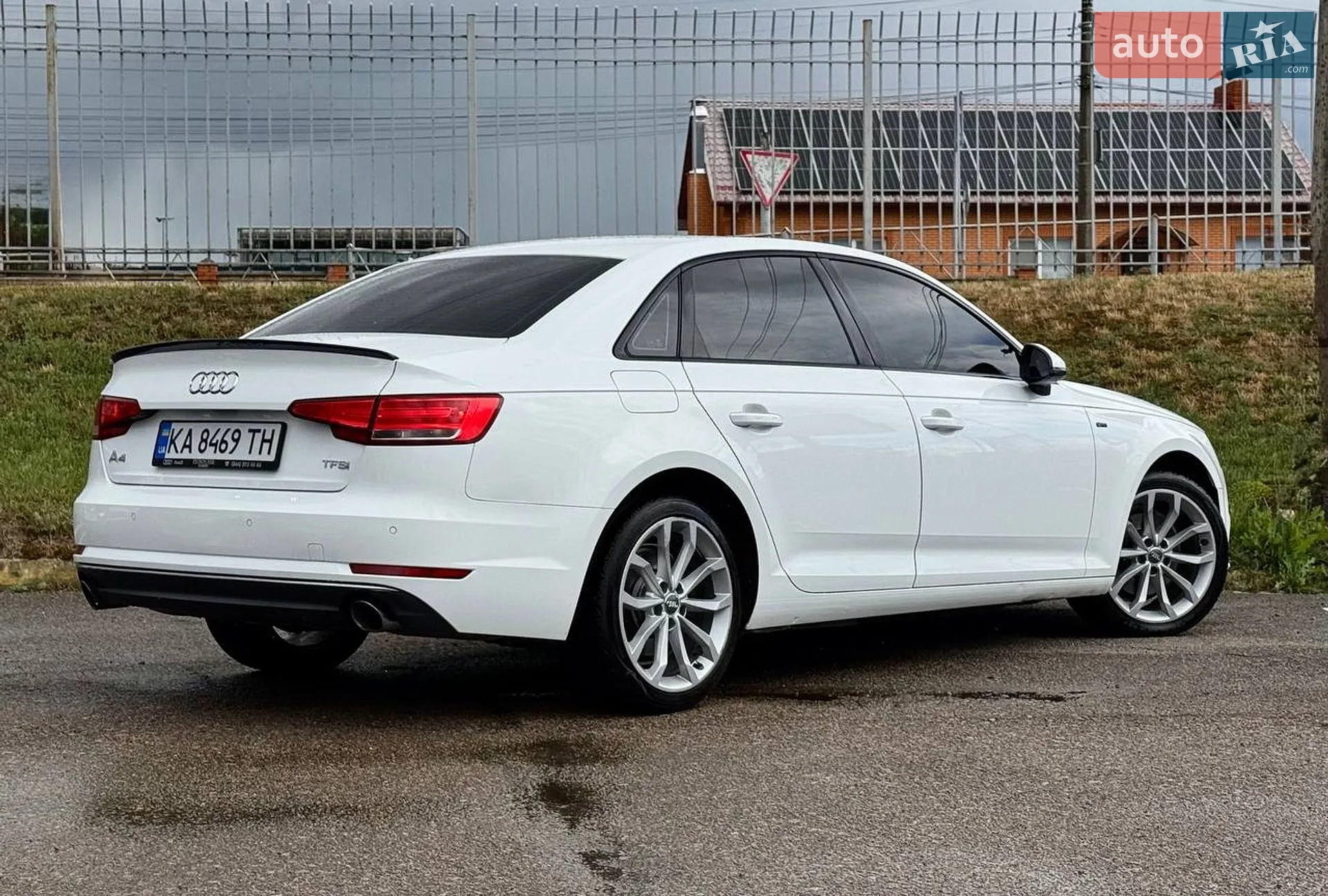 2015 Audi A4 - мініатюра 15