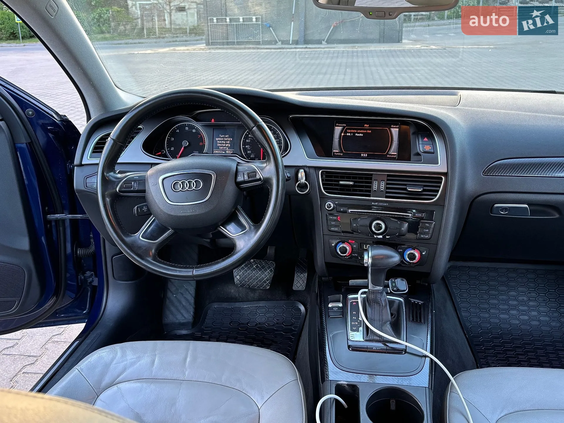 2012 Audi A4 - мініатюра 23