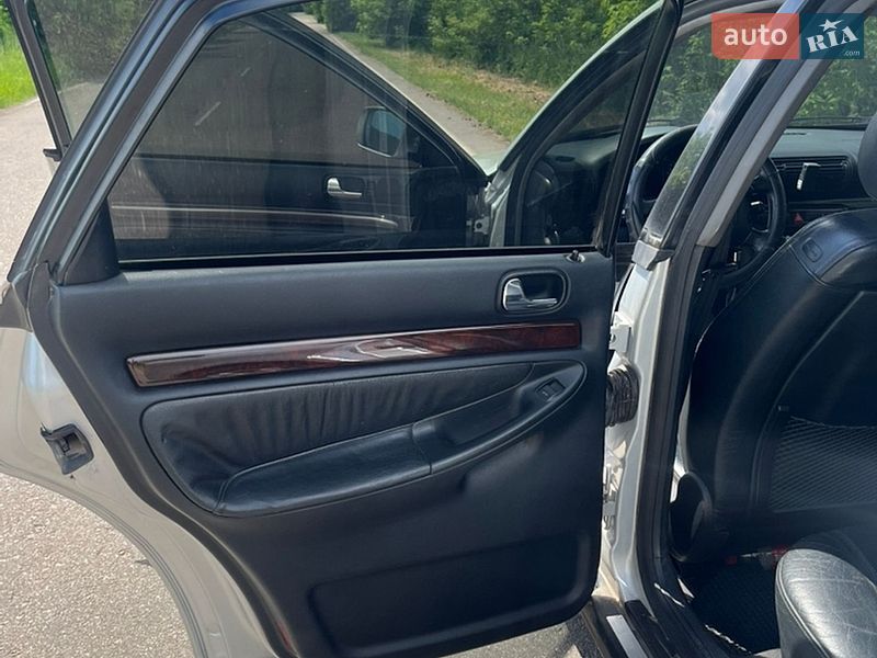 Седан Audi A4 1999 в Житомире