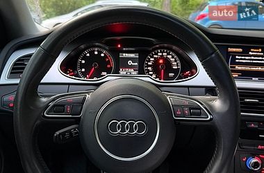 Седан Audi A4 2015 в Киеве
