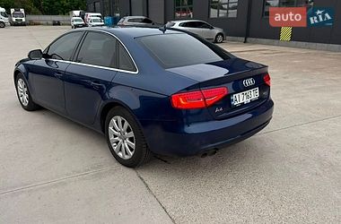 Седан Audi A4 2012 в Владимире