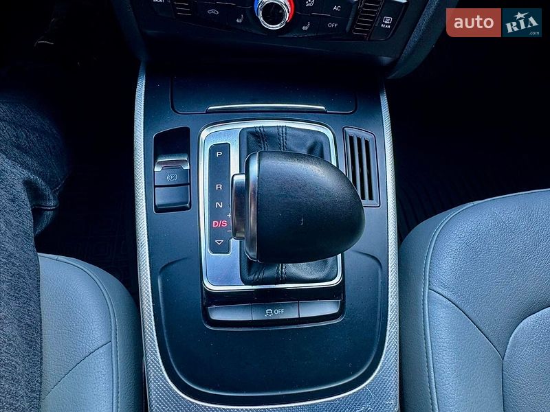 Седан Audi A4 2012 в Владимире