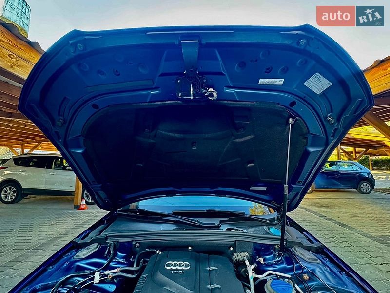 Седан Audi A4 2012 в Владимире