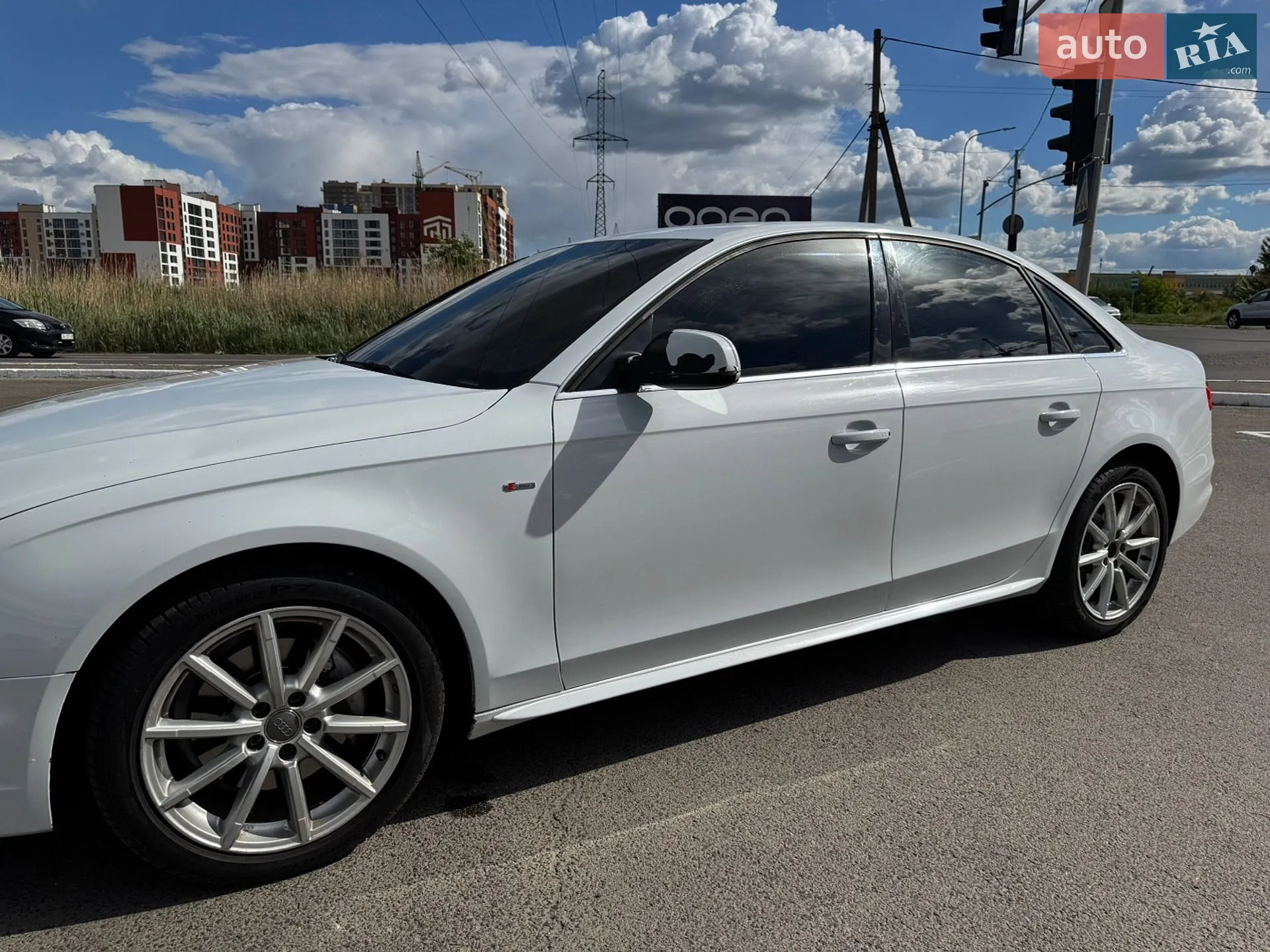 2013 Audi A4 - мініатюра 12