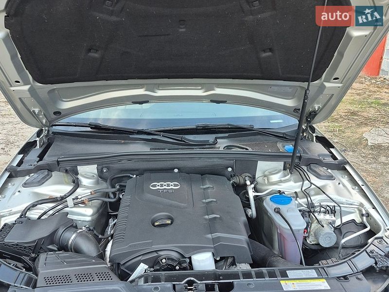 Седан Audi A4 2013 в Киеве
