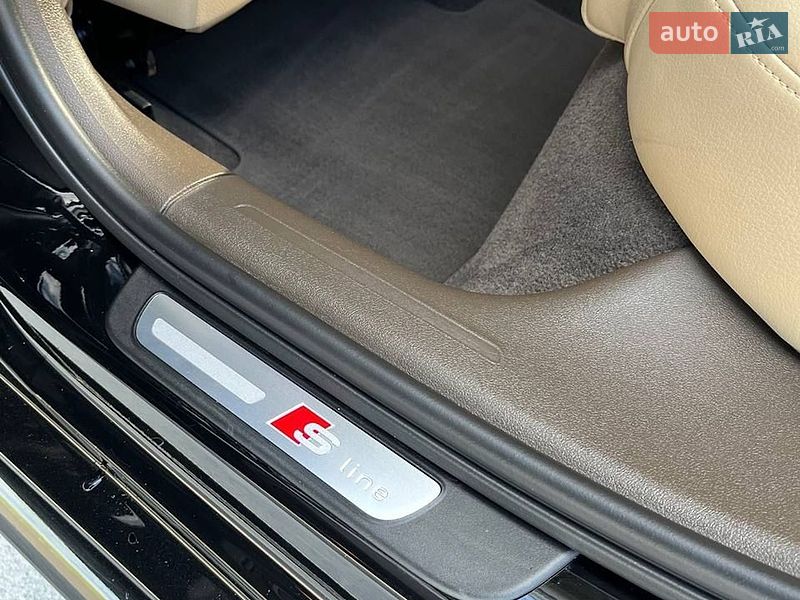 Седан Audi A4 2015 в Ковелі