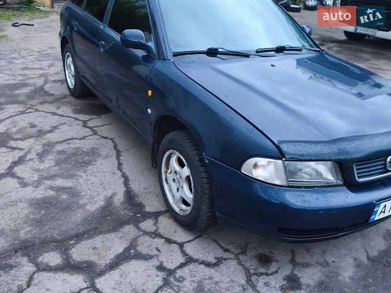 Універсал Audi A4 1997 в Фастові