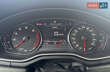Седан Audi A4 2018 в Києві