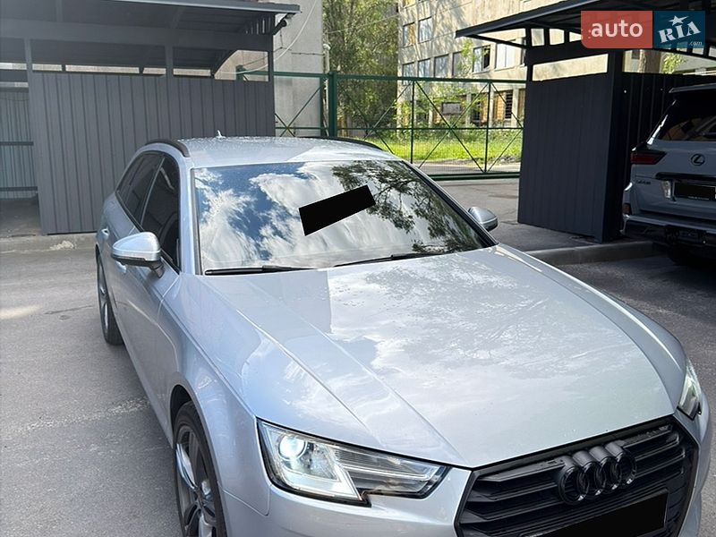 Универсал Audi A4 2016 в Днепре