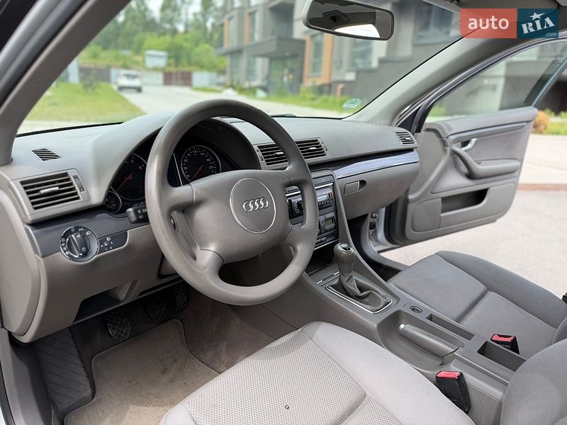 Седан Audi A4 2004 в Тернополі