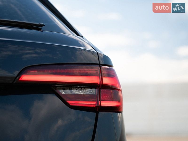 Универсал Audi A4 2017 в Львове