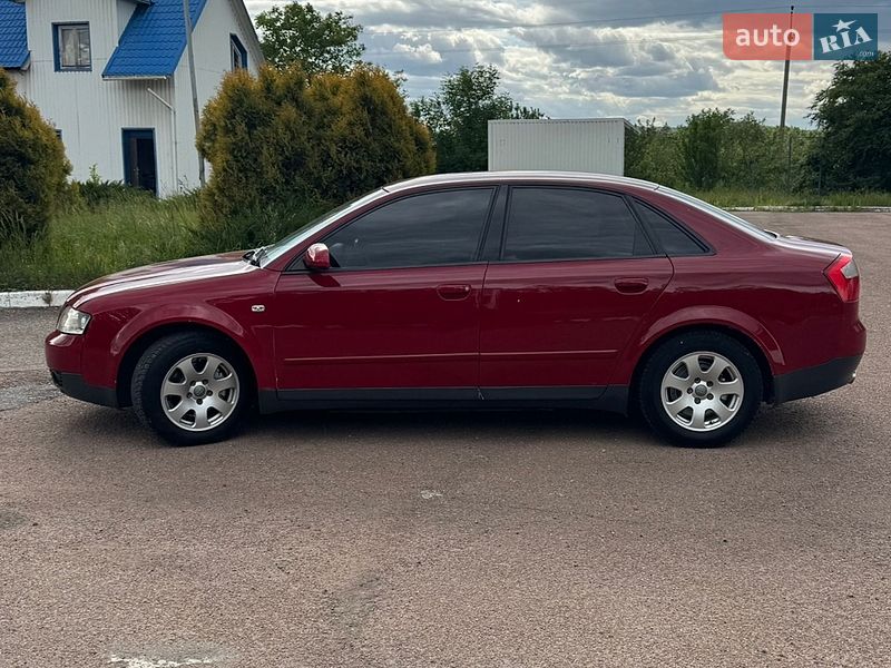 Седан Audi A4 2002 в Надвірній