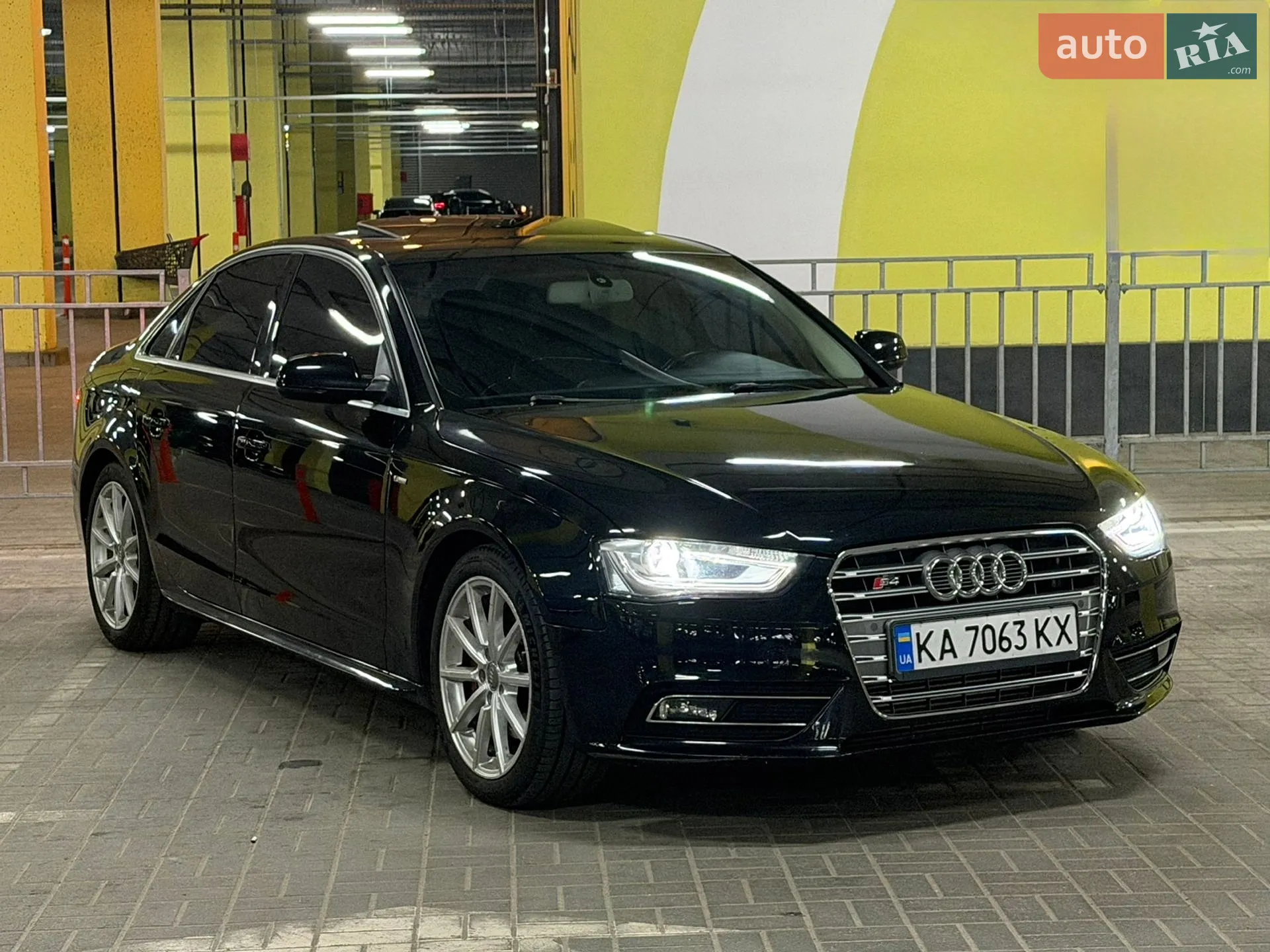 2015 Audi A4 - мініатюра 2