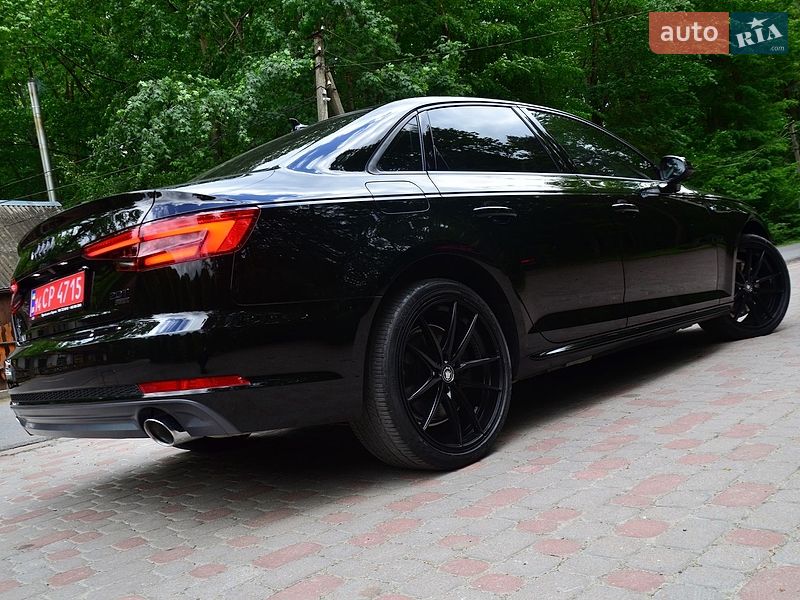 Седан Audi A4 2017 в Трускавці