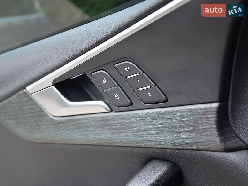 Седан Audi A4 2017 в Трускавці