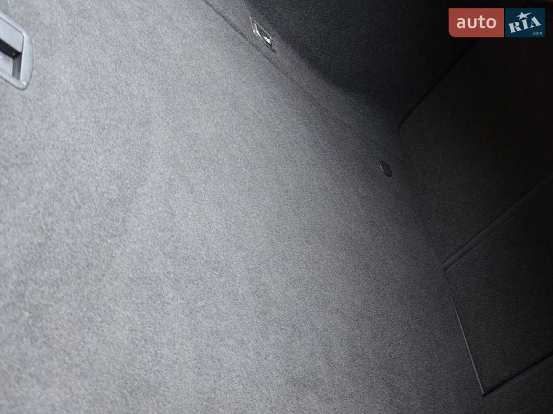 Седан Audi A4 2017 в Трускавці