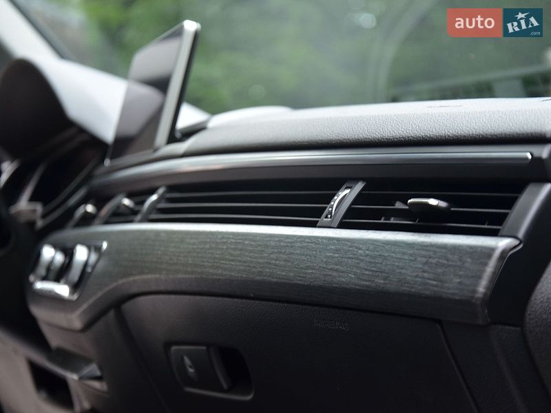 Седан Audi A4 2017 в Трускавці