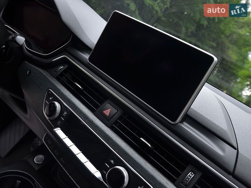 Седан Audi A4 2017 в Трускавці
