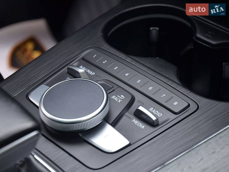Седан Audi A4 2017 в Трускавці