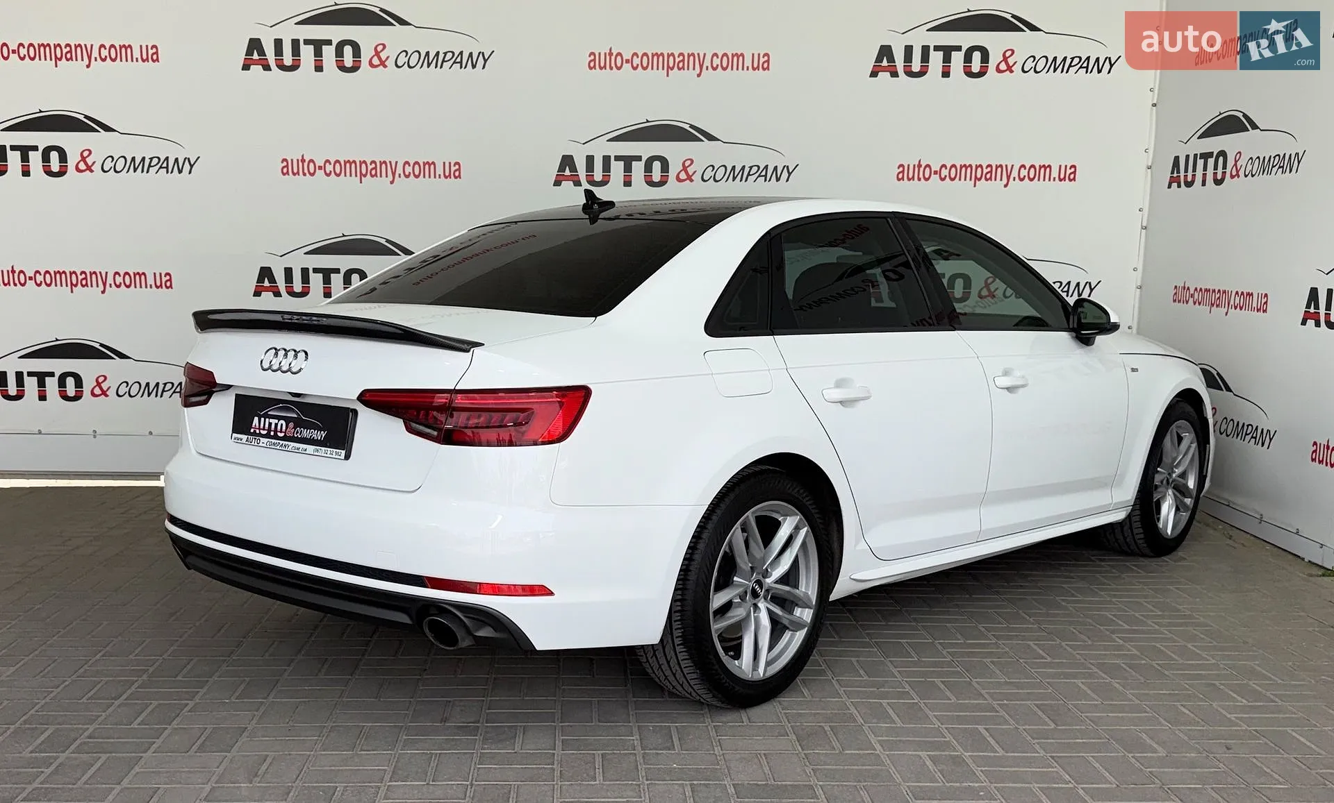 2016 Audi A4 - мініатюра 3