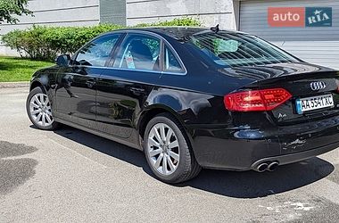 Седан Audi A4 2010 в Киеве
