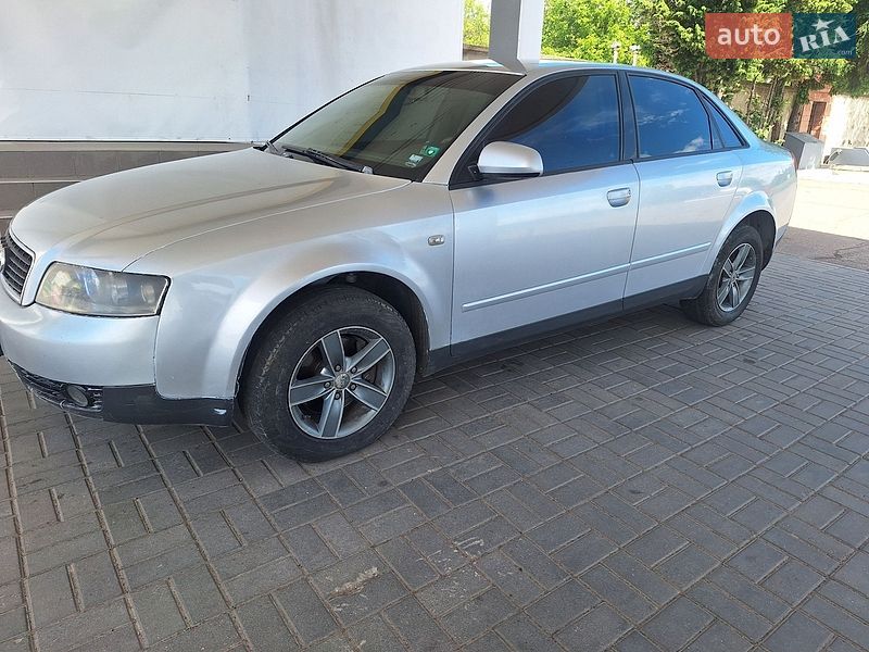Седан Audi A4 2003 в Вознесенську