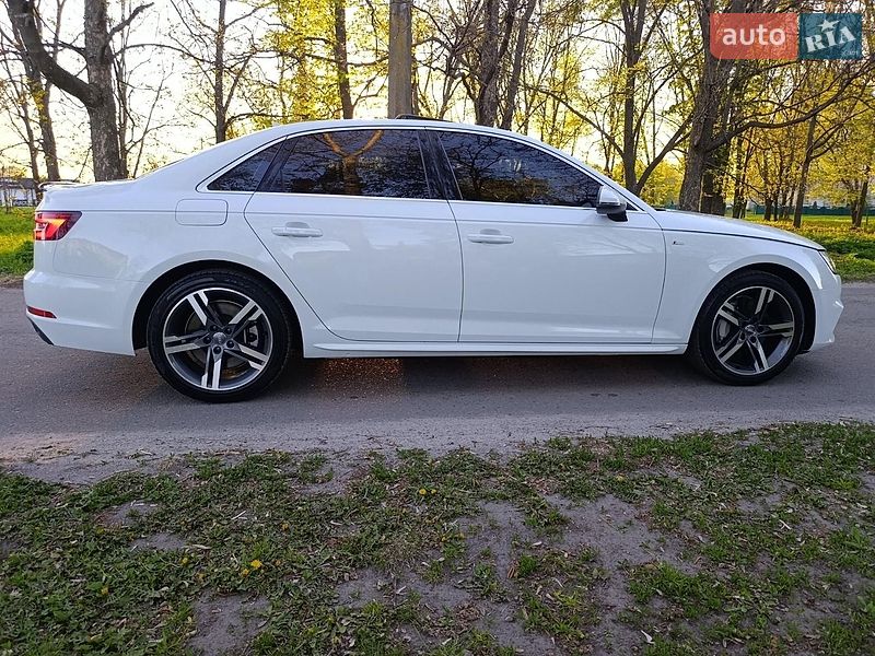 Седан Audi A4 2017 в Києві