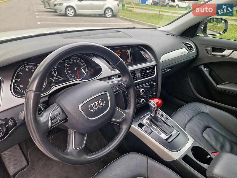 Седан Audi A4 2014 в Виннице