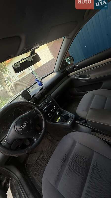 Универсал Audi A4 1998 в Калиновке