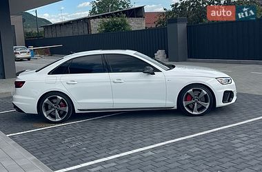 Седан Audi A4 2023 в Виноградове