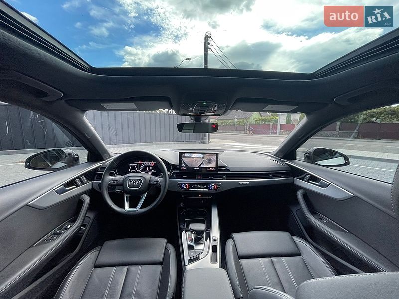 Седан Audi A4 2023 в Виноградове