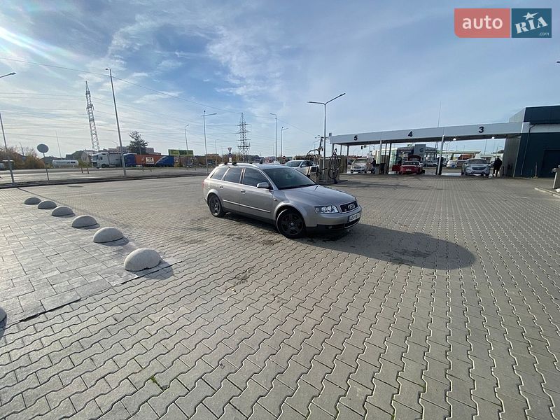 Універсал Audi A4 2002 в Хусті