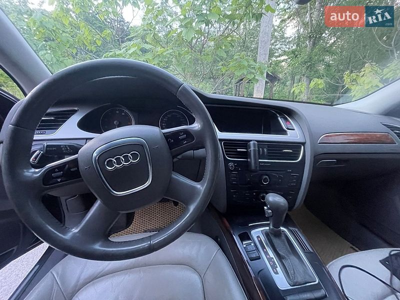 Седан Audi A4 2009 в Києві