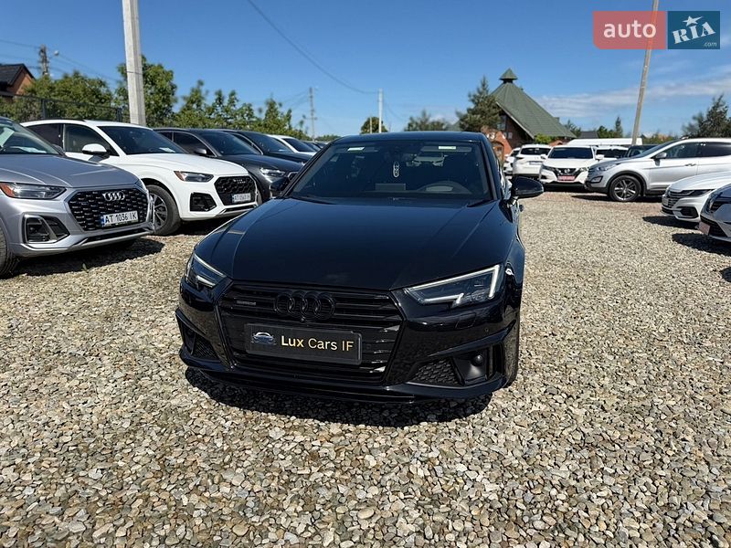 Седан Audi A4 2017 в Ивано-Франковске