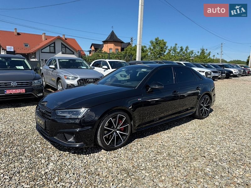Седан Audi A4 2017 в Ивано-Франковске