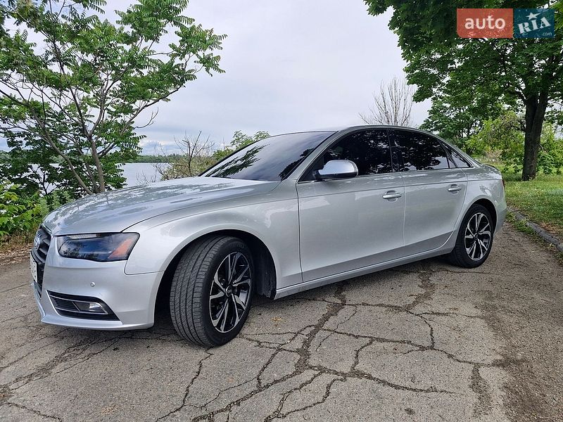 Седан Audi A4 2012 в Дніпрі фото 2 Седан Audi A4 2012 в Дніпрі